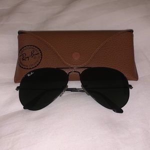 RAY BAN aviator